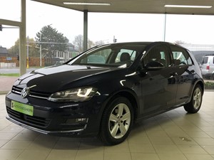Volkswagen Golf 1.2TSI BlueMotion Highline manueel