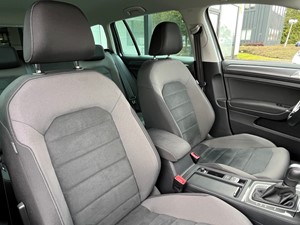 Volkswagen Golf Variant Highline 1.5 TSi 150 PK DSG-7