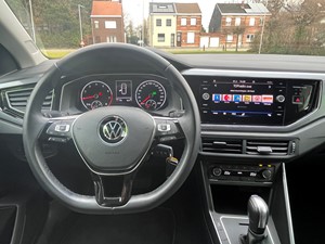 Volkswagen Polo Highline 1.0 TSi 110 PK DSG-7