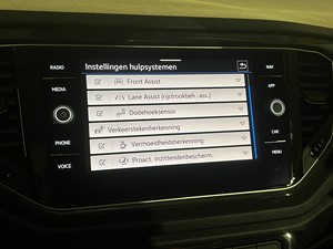 Volkswagen T-Roc Elegance 1.5 TSi 150 PK DSG-7