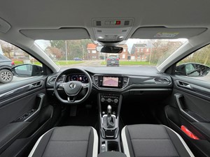 Volkswagen T-Roc Elegance 1.5 TSi 150 PK DSG-7