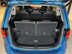 Volkswagen Touran Highline 7-zit 1.5 TSi 150 PK DSG-7